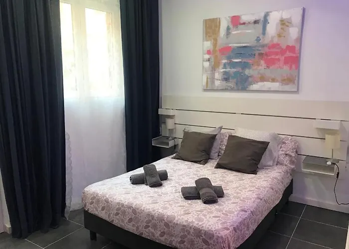 Vinalux Hotel