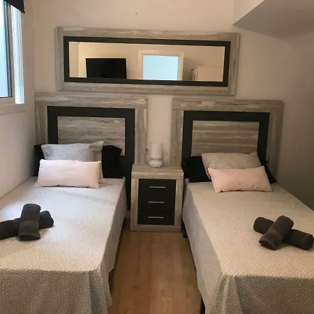 מלון Vinalux 4*