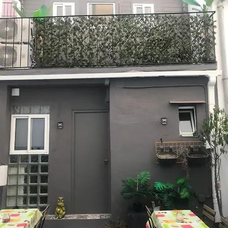 Vinalux Szálloda 4*